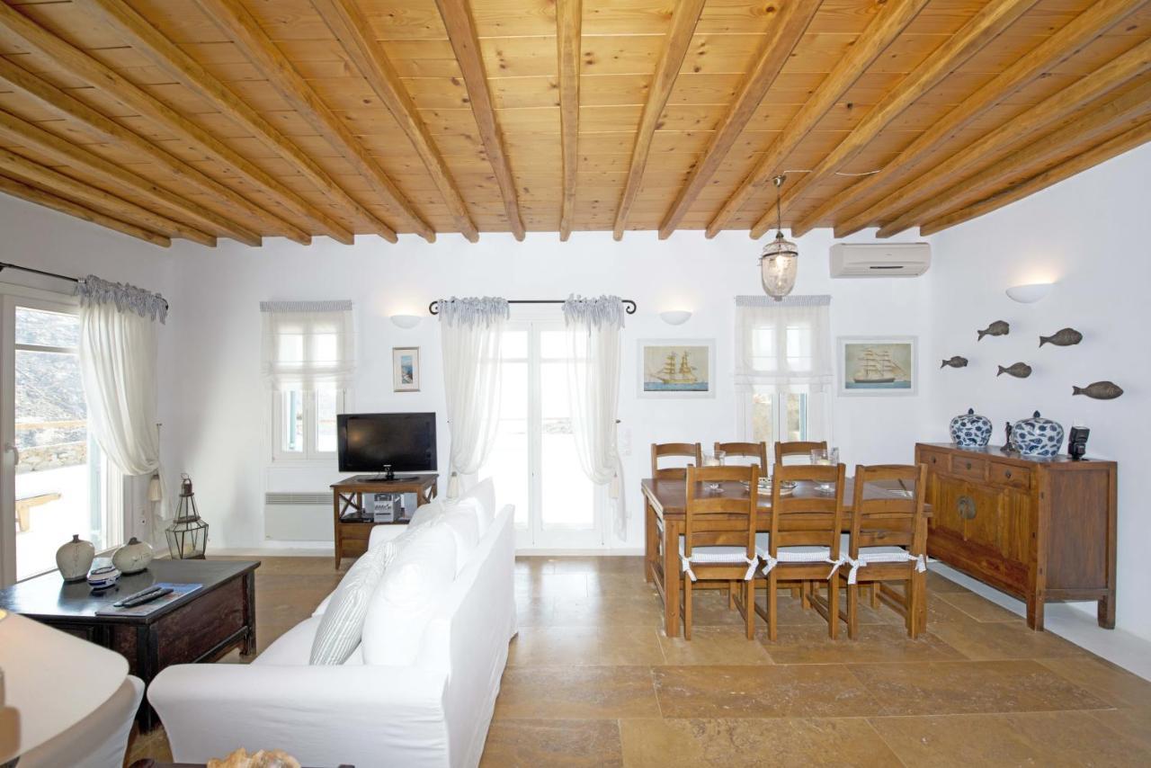 Authentic Seaview Luxury Pool - Agrari